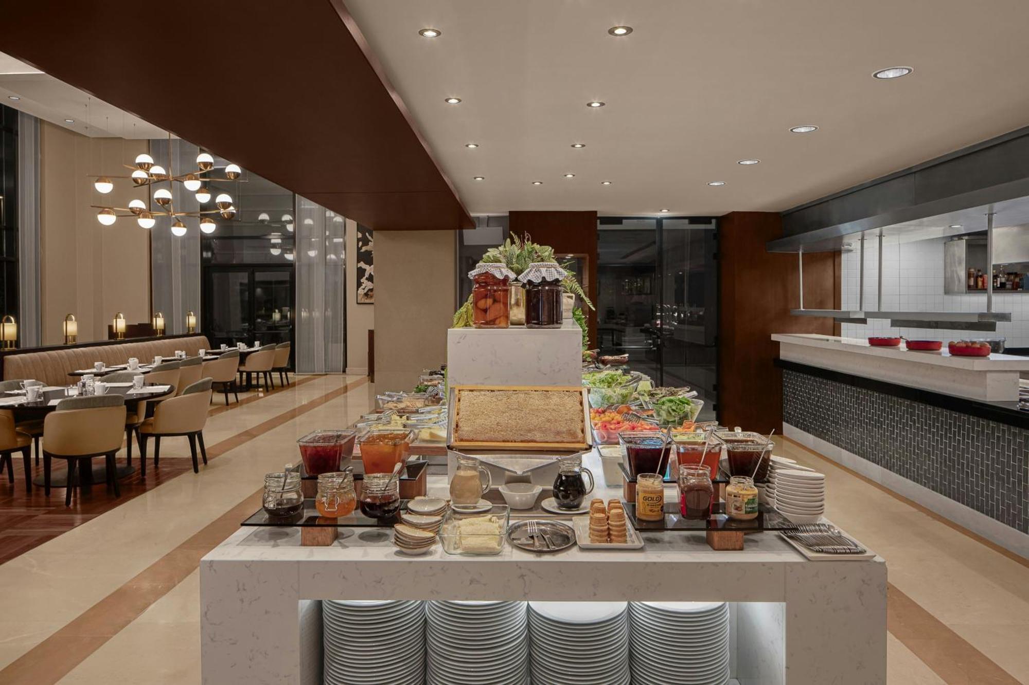 Sheraton Istanbul Levent Exterior photo